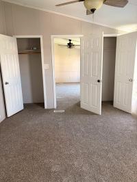 1990 Holly Park 340  Home