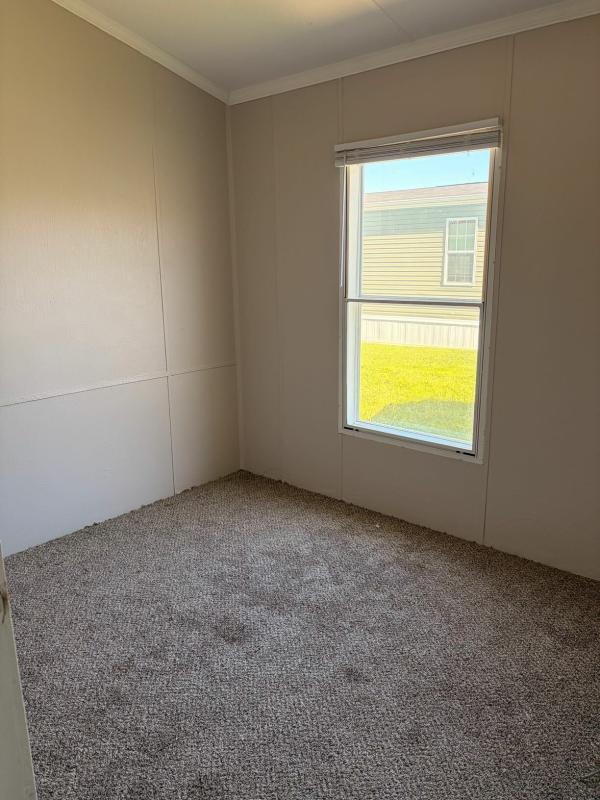 1990 Holly Park 340  Home