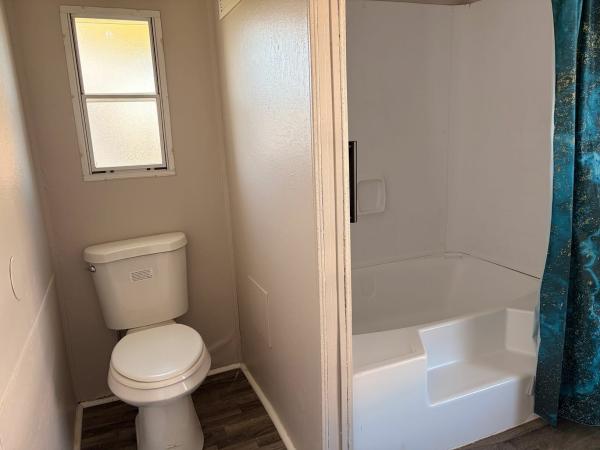 1990 Holly Park 340  Home