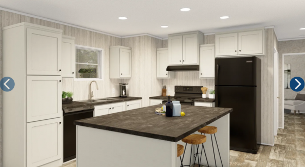 Photo 1 of 2 of home located at 1203 Moultrie Road, Lot 95 Albany, GA 31705