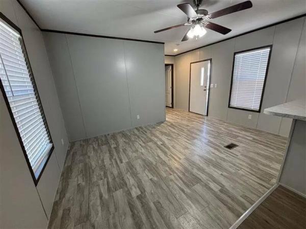 2022 31IND16562BH22  Home