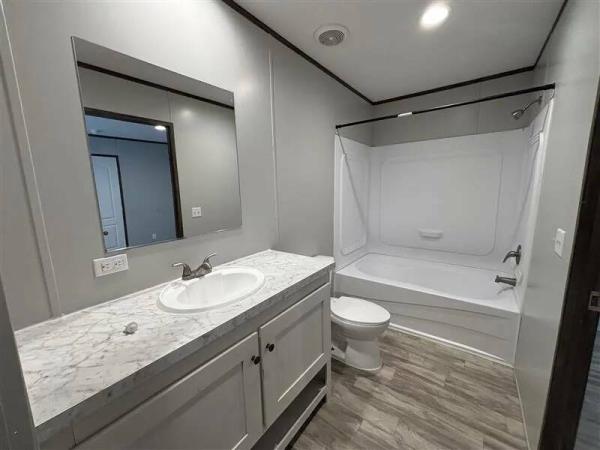 2022 31IND16562BH22  Home