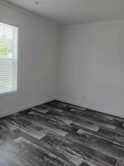 Photo 5 of 11 of home located at 250 Nelle Avenue # 36 Panama City, FL 32404