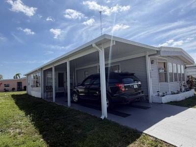 Photo 3 of 8 of home located at 909 Calamondin Ct North Fort Myers, FL 33917