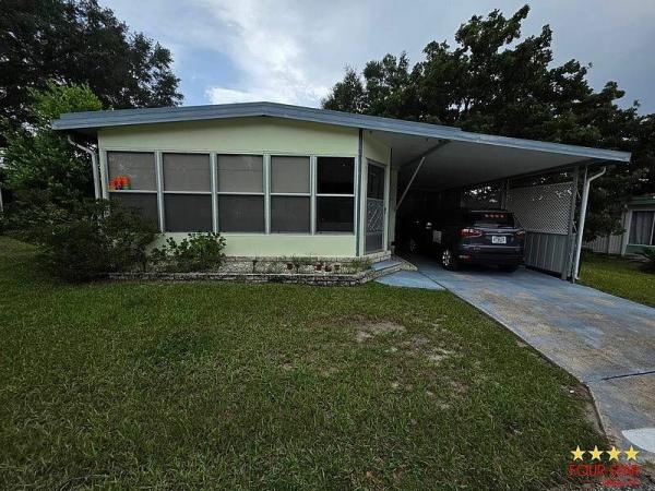 Photo 1 of 2 of home located at 3150 NE 36th Ave Ocala, FL 34479