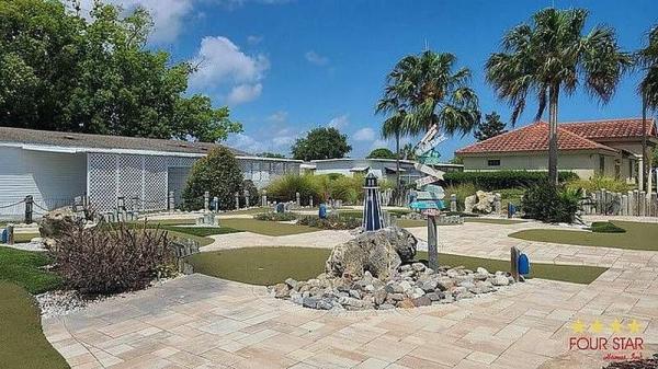 1993 PALM  Home