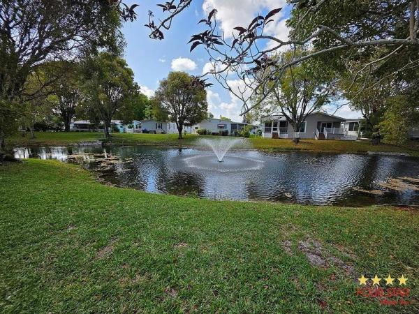 1979 GLEN Mobile Home For Sale