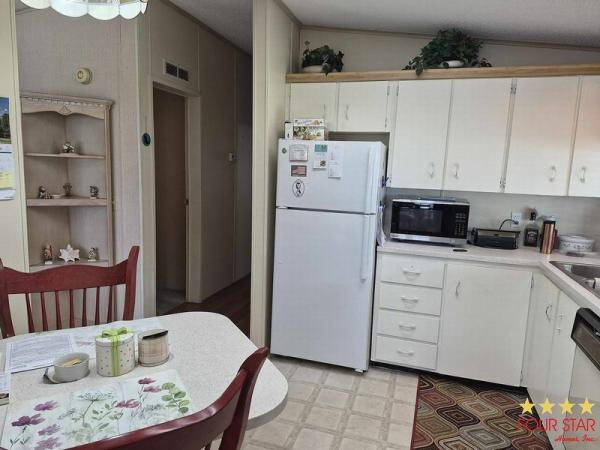 1987 Delo  Home