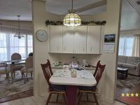 1987 Delo  Home