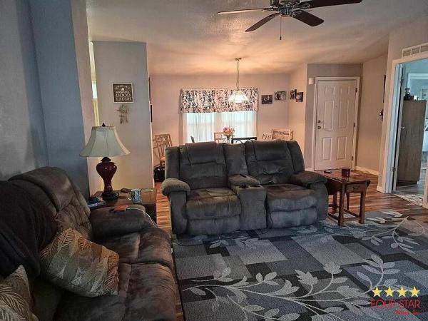 1990 PALM  Home