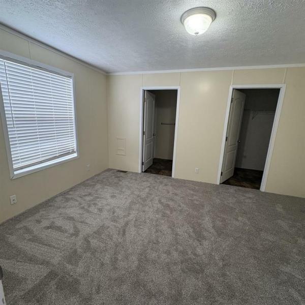 2017 Clayton Pulse  Mobile Home