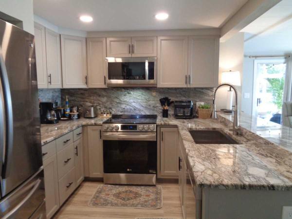 1982 TWIN Mobile Home For Sale