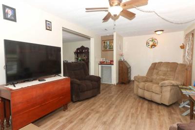 Photo 3 of 8 of home located at 411 Lavista Winter Springs, FL 32708