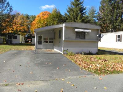 Photo 2 of 21 of home located at 78 Martindale Court Clifton Park, NY 12065