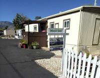 1971 HILLCREST Mobile Home