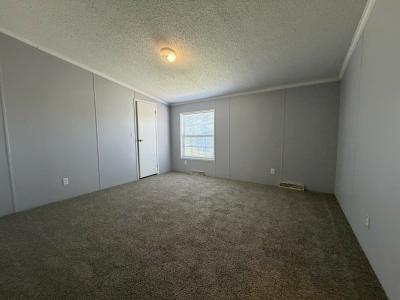 Photo 4 of 8 of home located at 4183 Knightsbridge Lane Jackson, MI 49201