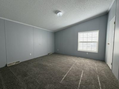 Photo 5 of 8 of home located at 4183 Knightsbridge Lane Jackson, MI 49201