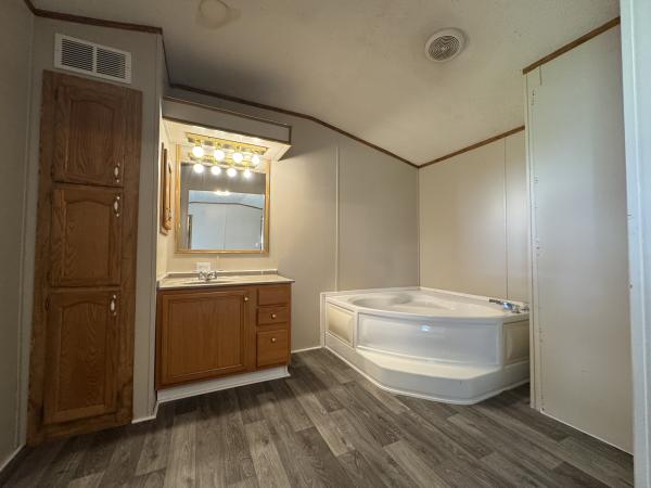 1998 Dutch na Mobile Home