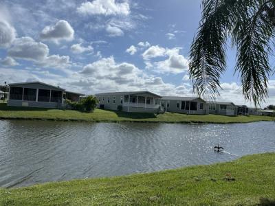 Photo 3 of 6 of home located at 7715 Laurel Way Ellenton, FL 34222