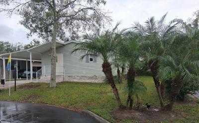 Photo 4 of 32 of home located at 1184 Windmill Grove Circle Orlando, FL 32828