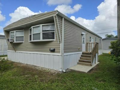 Mobile Home at 11 Lisa Lane Greenacres, FL 33463