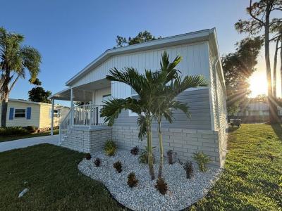 Photo 5 of 21 of home located at 19412 Bermuda Court North Fort Myers, FL 33903