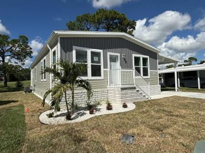 Photo 2 of 21 of home located at 19413 Bermuda Court North Fort Myers, FL 33903