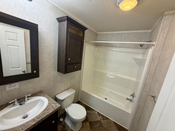 2017 REDMAN RA1664-SH3 Mobile Home