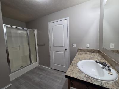 Photo 5 of 9 of home located at 6102 Hickory Trail White Lake, MI 48383