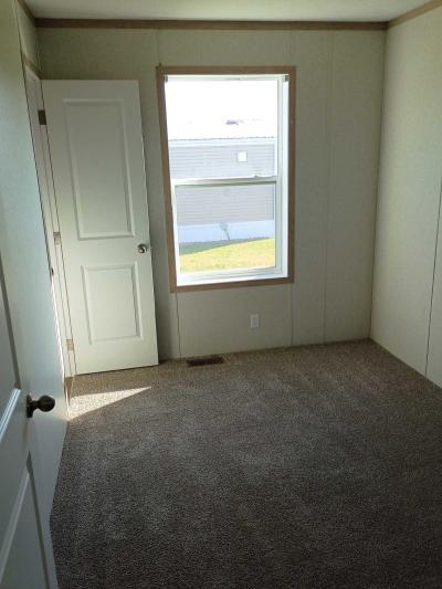 Photo 5 of 5 of home located at 3127 Alan Columbus, IN 47201