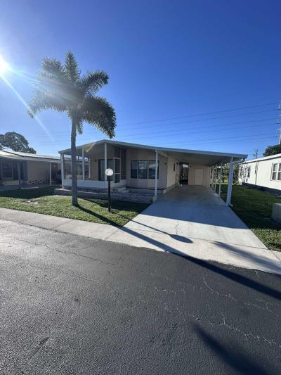 Mobile Home at 13 Sunset Cir North Fort Myers, FL 33903