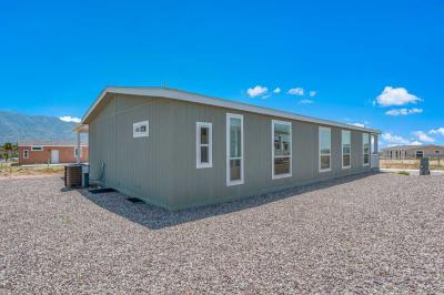 Photo 4 of 26 of home located at 15301 N. Oracle Road #149 Tucson, AZ 85739