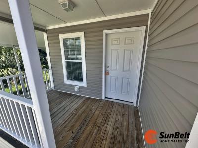 Photo 4 of 44 of home located at 3322 E Dale Street Leesburg, FL 34788