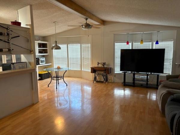 1990 Fleetwood Mobile Home For Sale