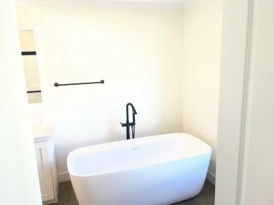 Photo 5 of 12 of home located at 53 Evergreen Ln Lynchburg, VA 24501