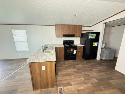 Photo 4 of 11 of home located at 15743 U.s. 59 Splendora, TX 77372