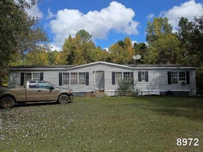 Mobile Home at 1630 Shuqualak Rd Shuqualak, MS 39361