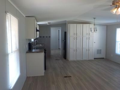 Photo 4 of 15 of home located at 11555 Culebra Road Site #17A San Antonio, TX 78253