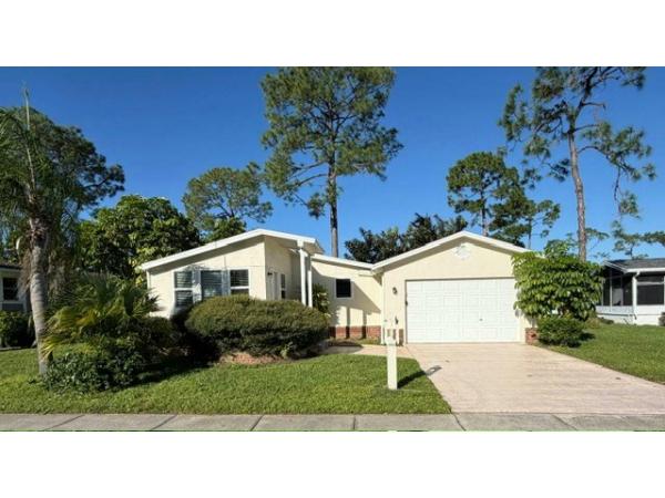 Photo 1 of 2 of home located at 2908 Madera Circle North Fort Myers, FL 33903