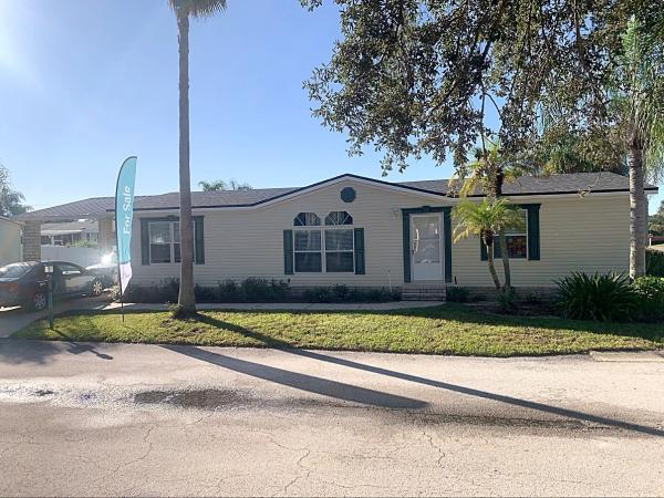 2002  Mobile Home For Sale