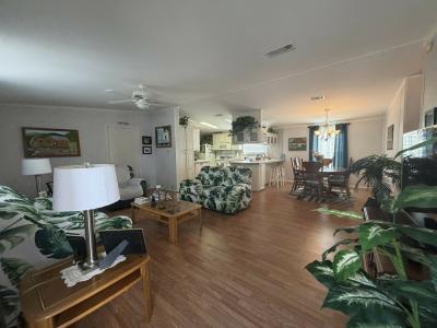 Photo 2 of 18 of home located at 423 Key West Ave. Davenport, FL 33897