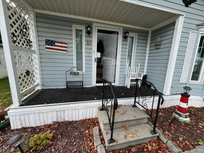 Photo 2 of 25 of home located at 31 Eaglecrest Dr. Hamburg, NY 14075