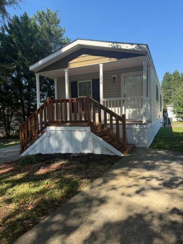 2017 Clayton Homes Inc Mobile Home For Sale