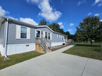 Mobile Home at 2279 Treelane Dr Traverse City, MI 49686