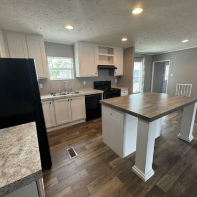 Photo 3 of 28 of home located at 2800 West Memorial Drive #0075 Muncie, IN 47302