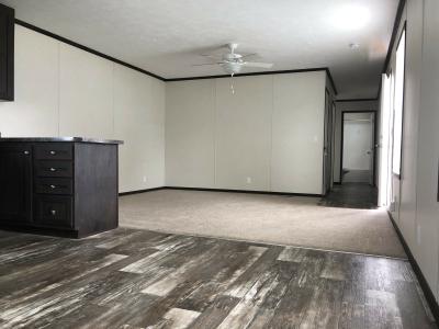 Photo 2 of 4 of home located at 1276 Elaine Troy, MI 48083