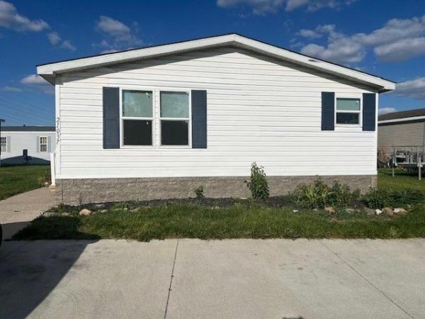 1990 Carrollton  Corp Mobile Home For Sale