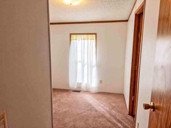 1999 Fairmont BH Manufactured Home