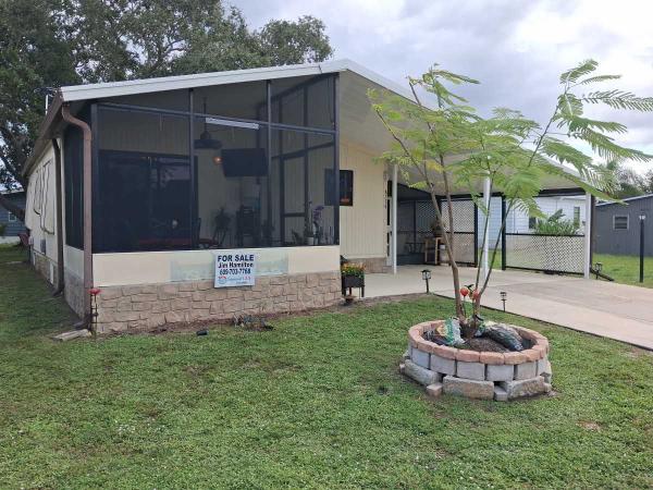 1987  Mobile Home For Sale
