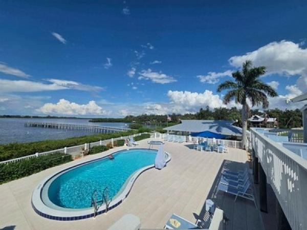 Photo 43 of 2 of home located at 234 57th Ct E Palmetto, FL 34221